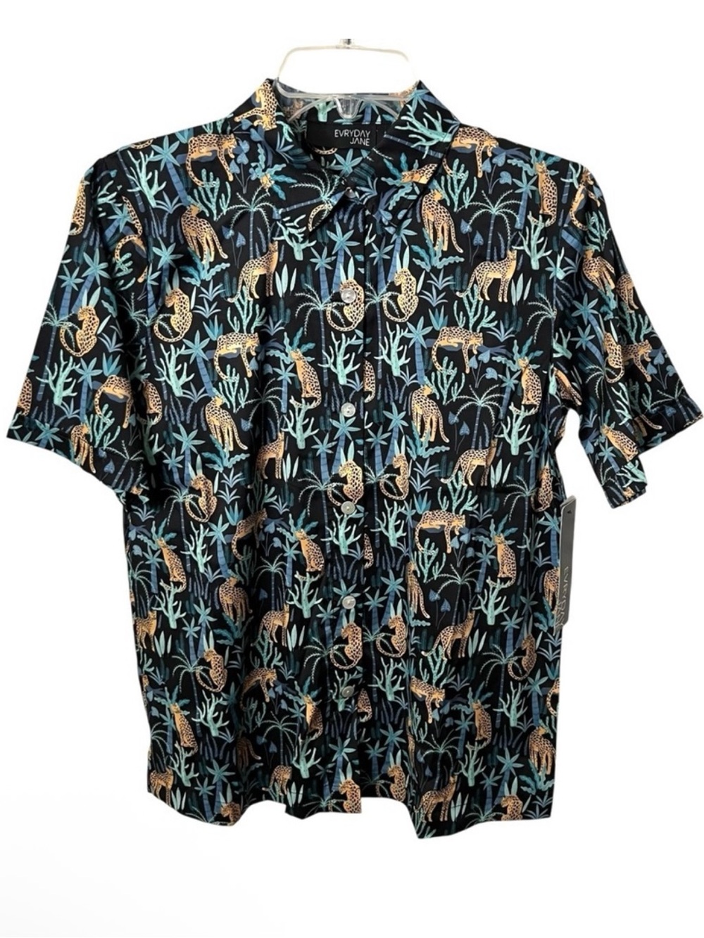 Everyday Jane Cassie Camp Cheetah Button Front Shirt